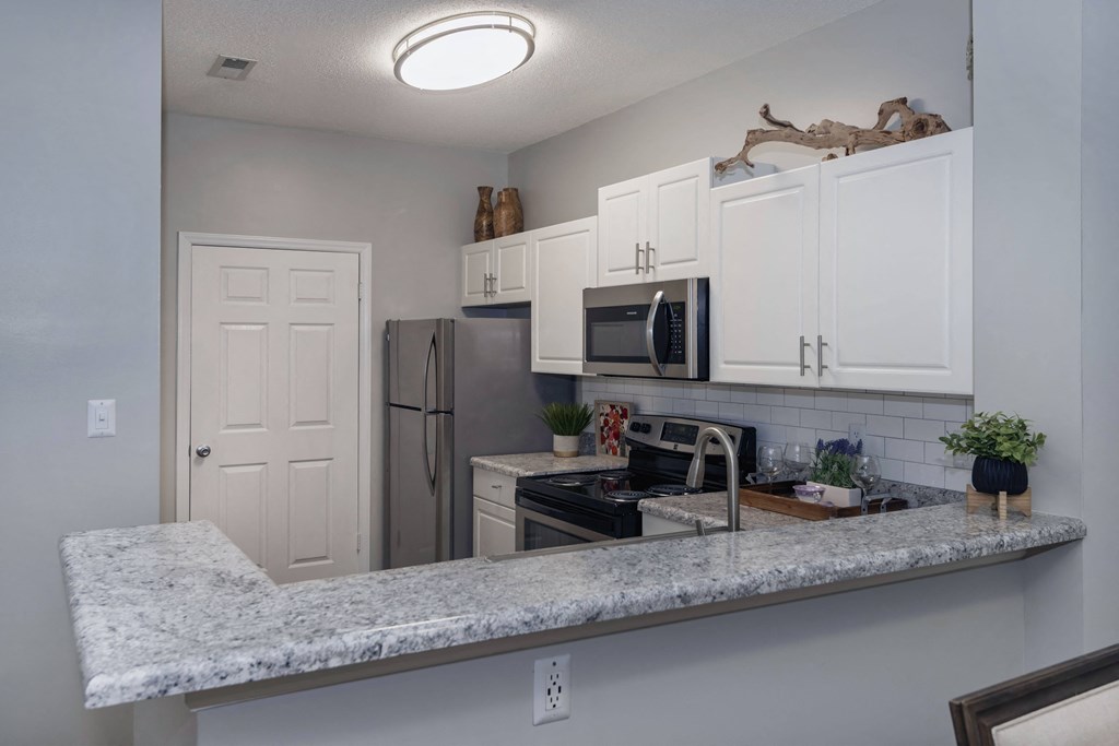 Whitehall Estates Apartments, 2400 Whitehall Estates Drive, Charlotte